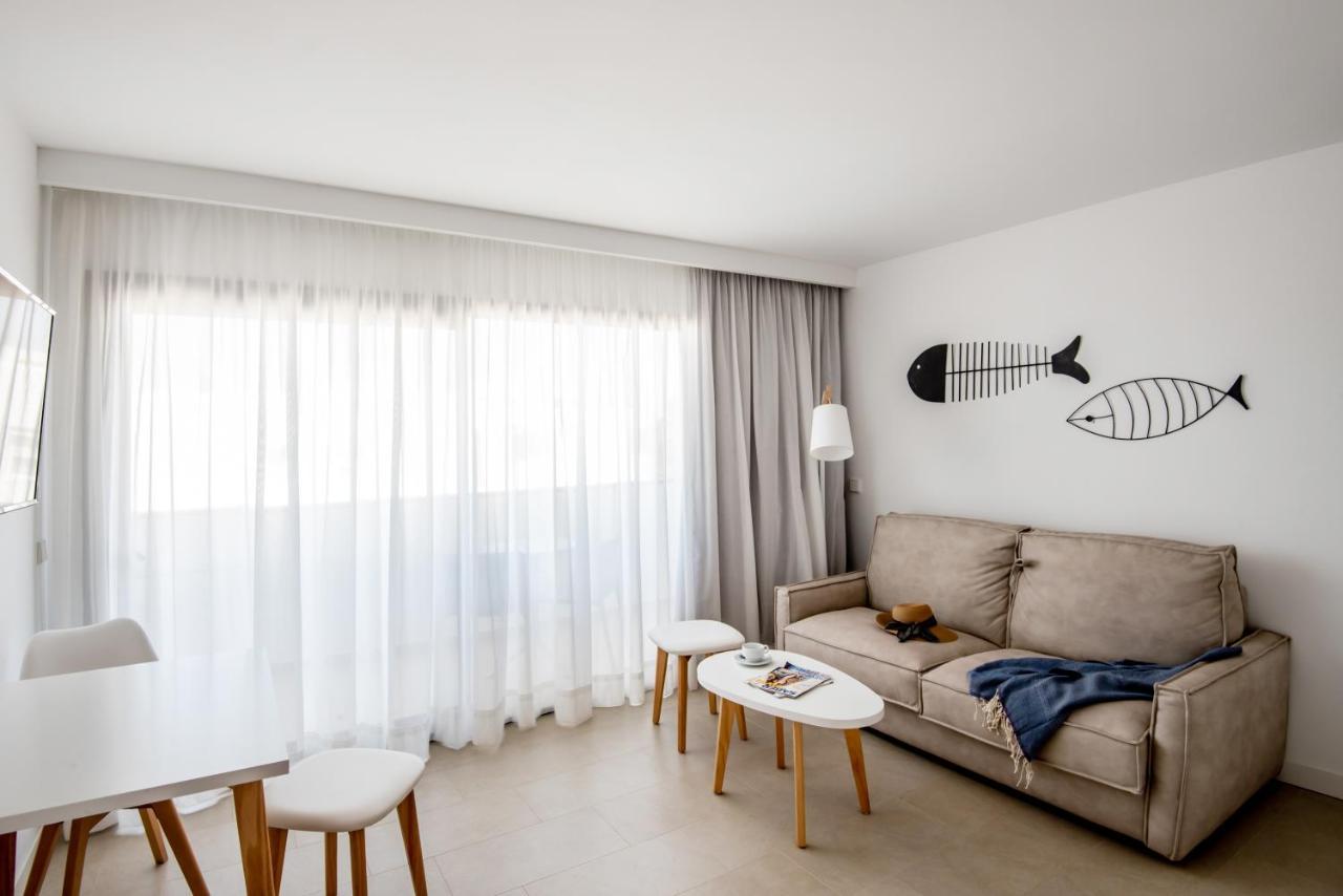 Apartamentos Top Secret Prestige Es Pujols - Formentera Vacaciones Eksteriør billede