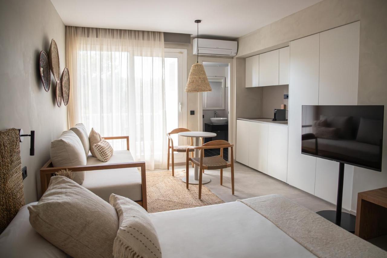 Apartamentos Top Secret Prestige Es Pujols - Formentera Vacaciones Eksteriør billede
