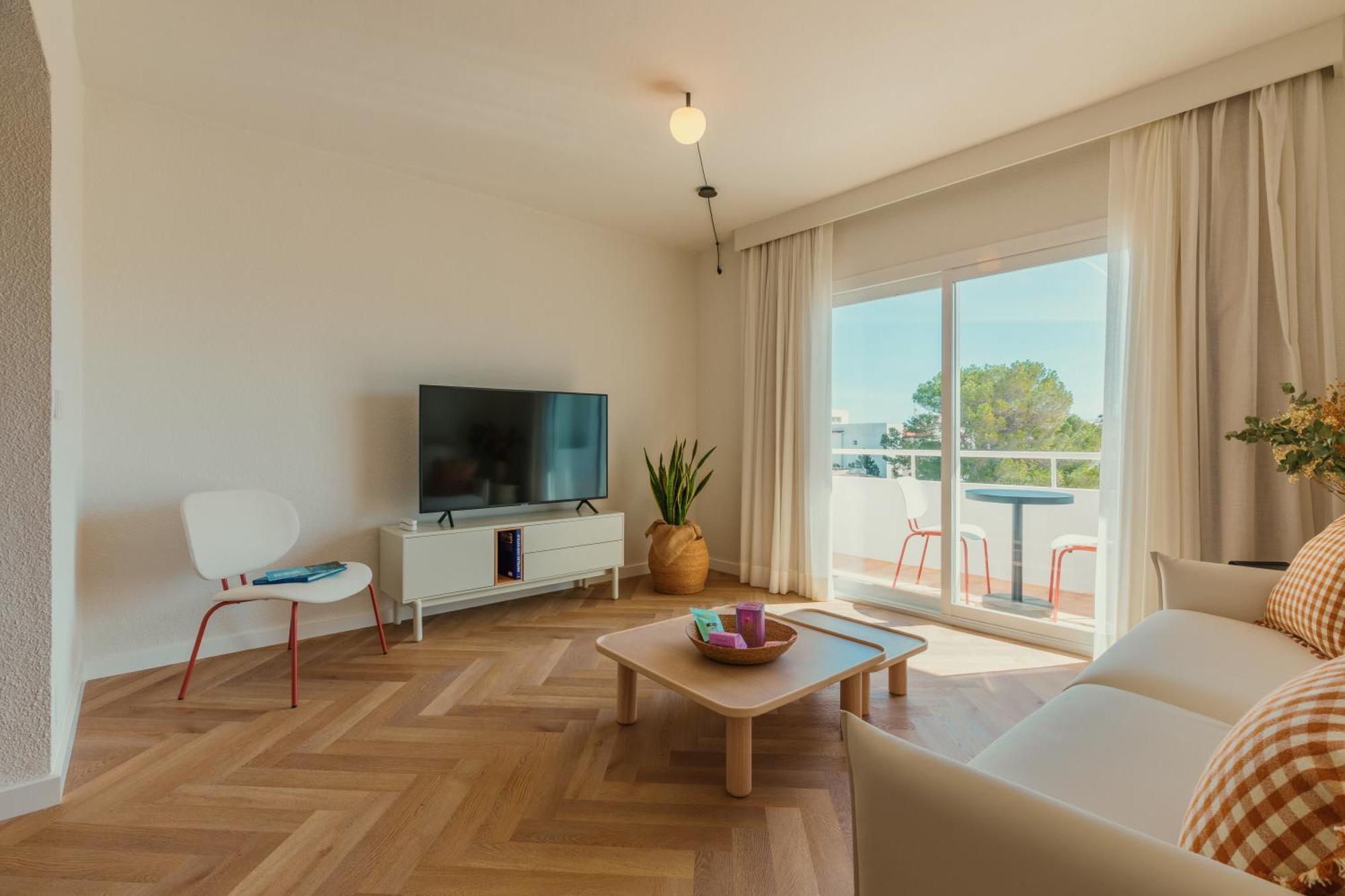 Apartamentos Top Secret Prestige Es Pujols - Formentera Vacaciones Eksteriør billede